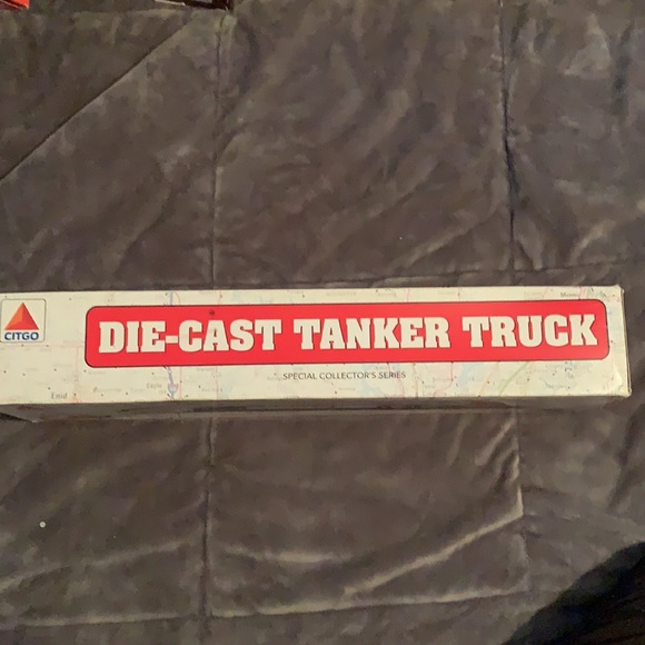 Citgo Die cast tanker truck. Collection - Picture 2 of 2